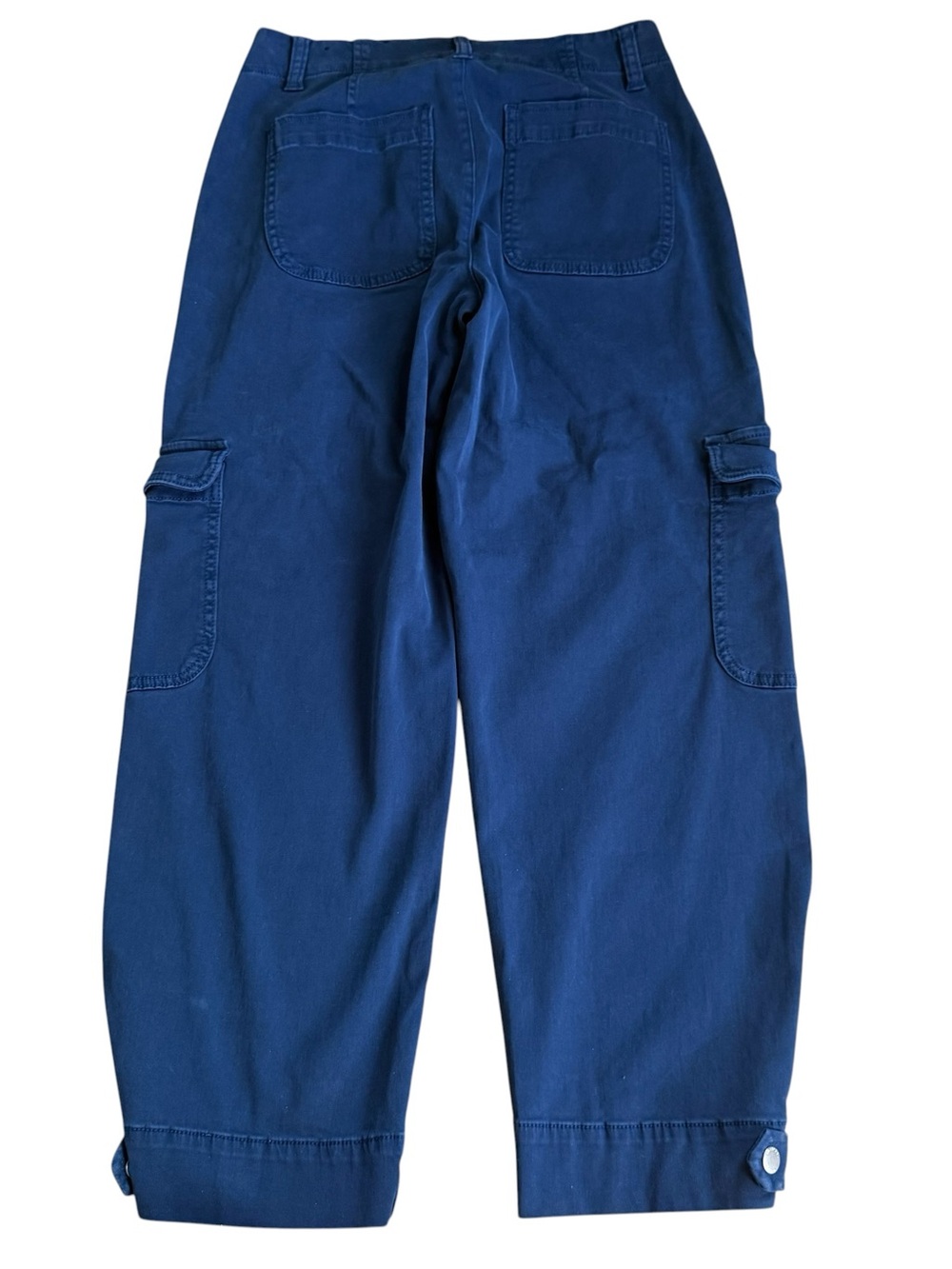 Liverpool Los Angeles Navy Utility Cropped Cargo Pants - Picture 7 of 7